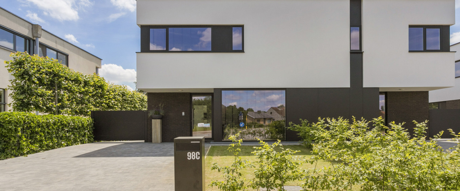 slider-image